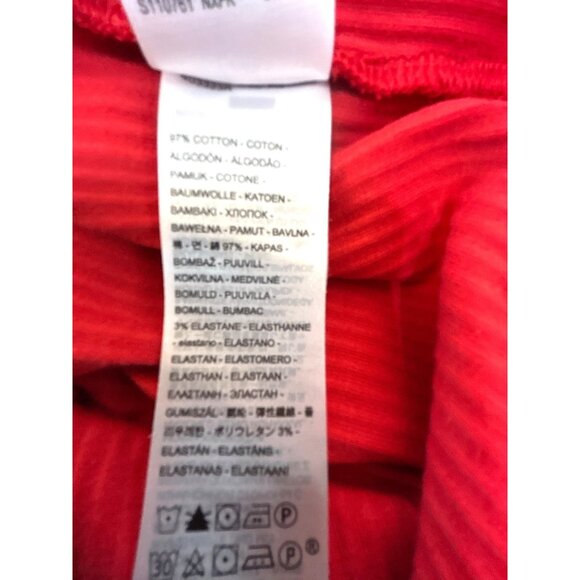 Levi’s Womens Top Cropped Button Ribbed Red V-Neck Button-Up Size XS - Picture 5 of 6